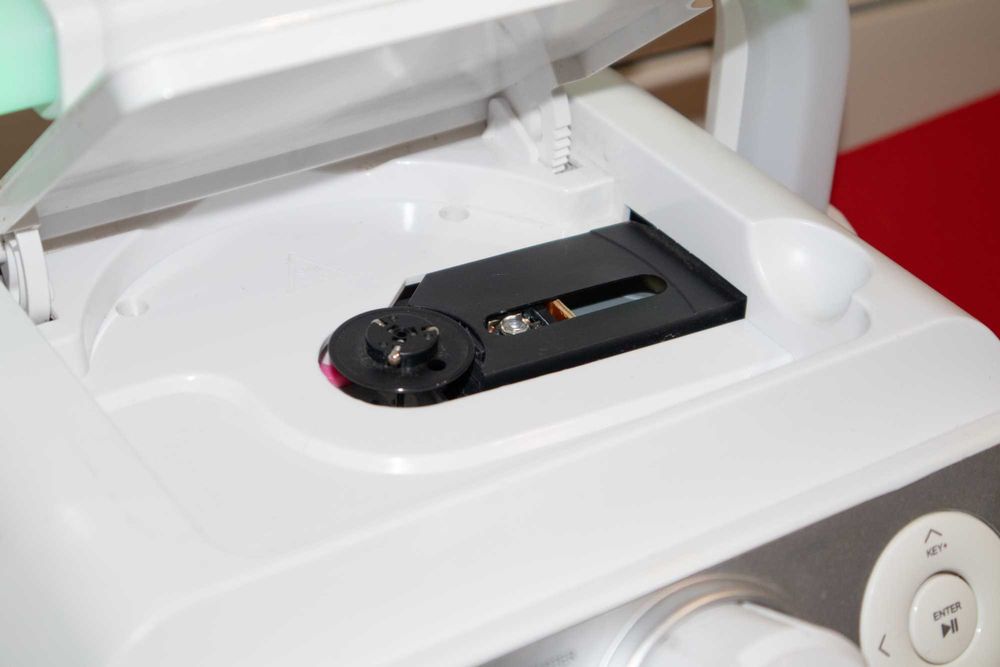 Singing Machine Groove караоке система Bluetooth LED светлини RCA