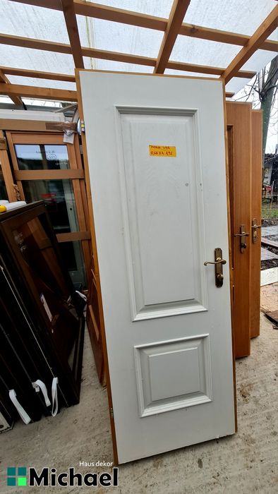 Usa de interior,lemn masiv,Austria(Christoph 3494)