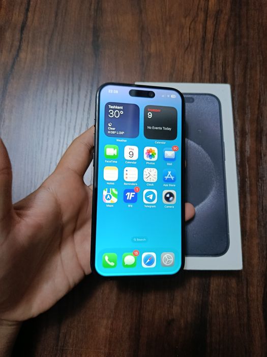 Продам свой iphone 15 pro, 256 black