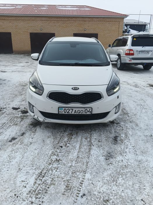 Киа каренс продам