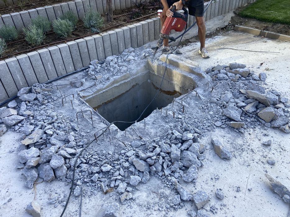 Кърти Чисти Извозва