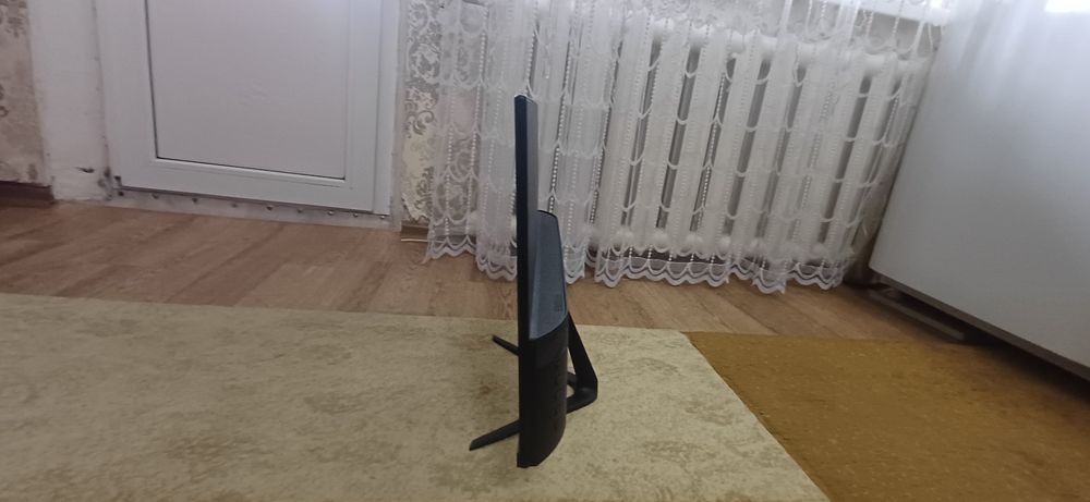 продается монитор 100 герц