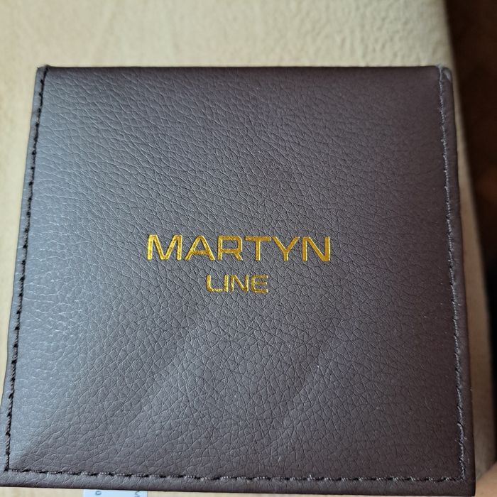 Продавам нов мъжки  ръчен часовник MARTIN LINE .Самонавиващ..
