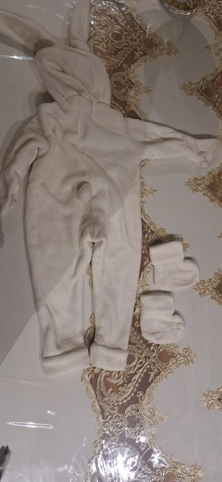 Зайчик камбензон , куйон камбензон олди замокли,3-4 ёшга