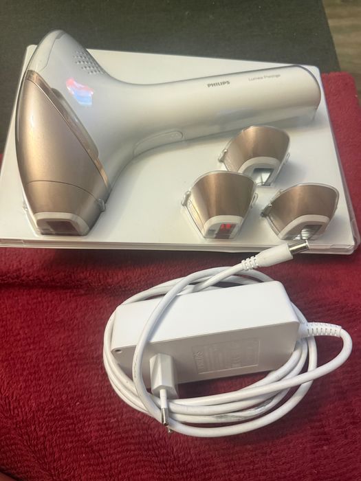 Фотоепилатор Philips lumea BRI95600