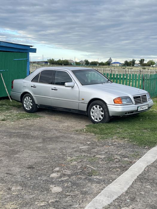 Продам мерина 2.2 111 мотор