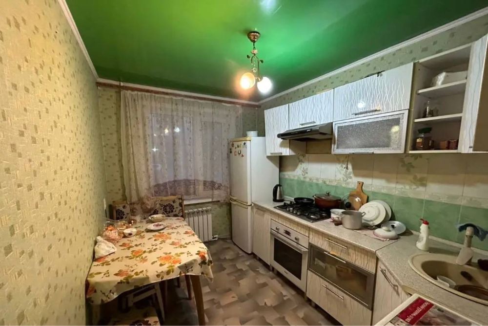 Продам 2 комнатную квартиру