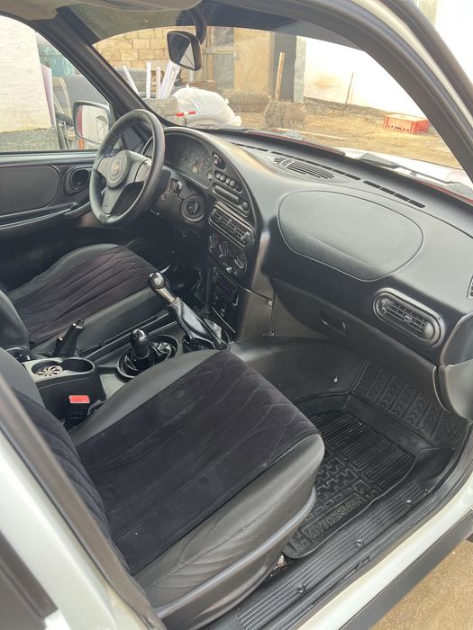 Шевролет нива 2016 год