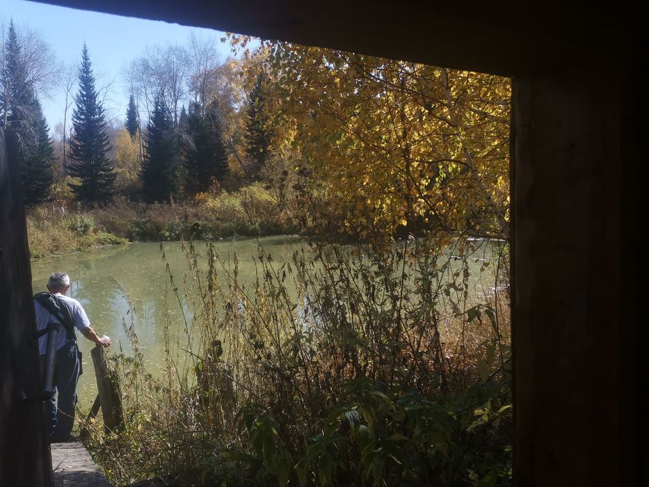 Продам или обмен дом с озером !