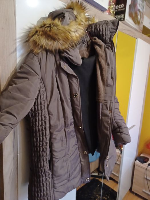 Vind urgent geaca dama