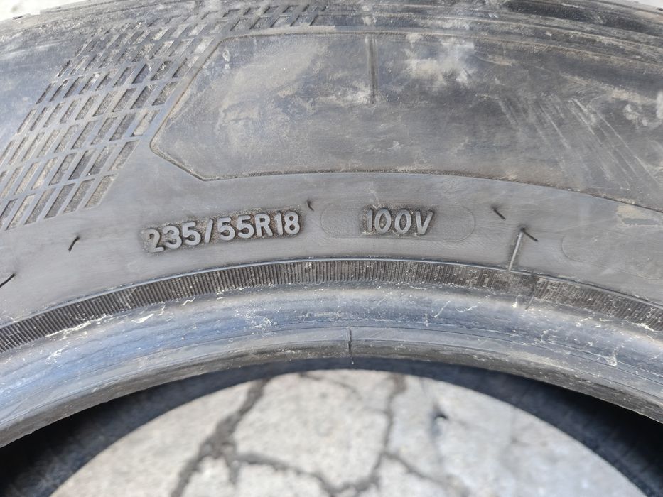 Летни гуми -2023г.-18цола-235/55-1бр.-150лв."GOOD YEAR"-като нови