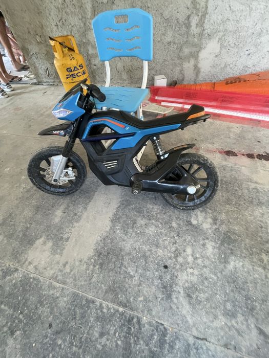 Scuter electric copii