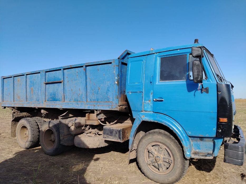 Продам КамАЗ сельхозник