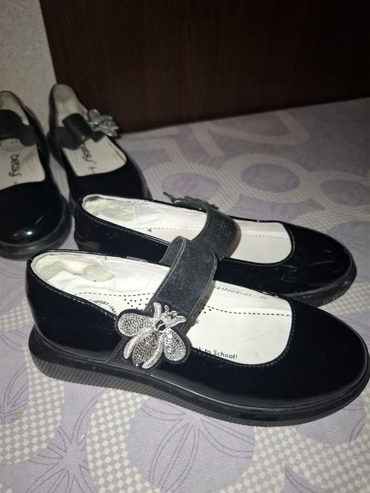 Туфли школьные 31 и 32 размер