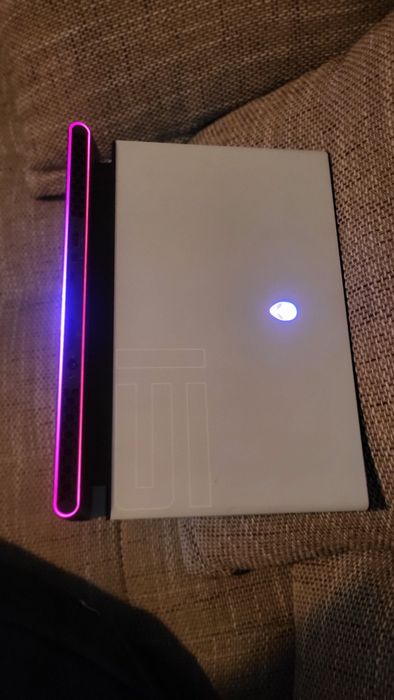 ТОП Геймърски Лаптоп Alienware m15 R3 p87f RTX2070