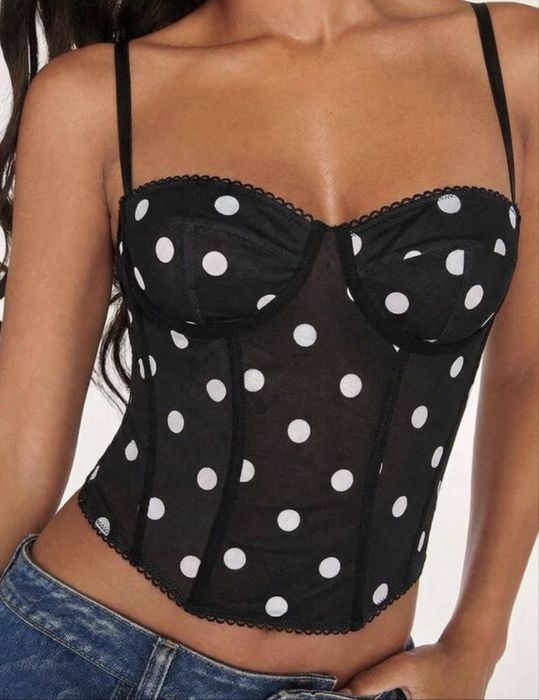 Бюстие на точки - ново