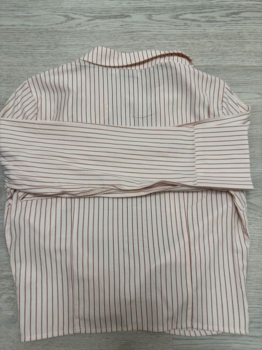 женская приталенная рубашка