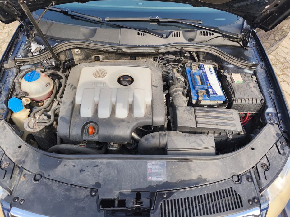 Volkswagen Passat, 3.019 € — imagine 5