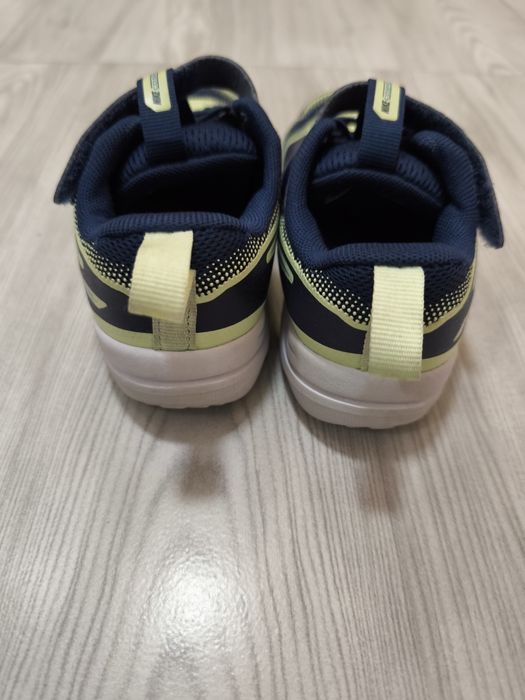 Детски обувки Nike 27 номер