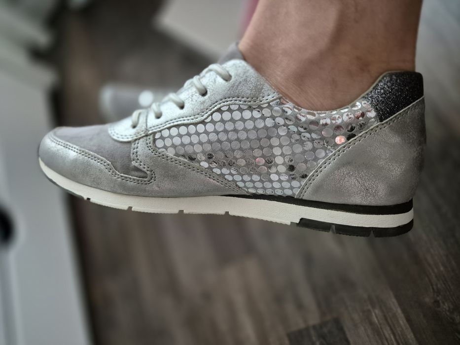 Сникърси Тамарис 41 размер