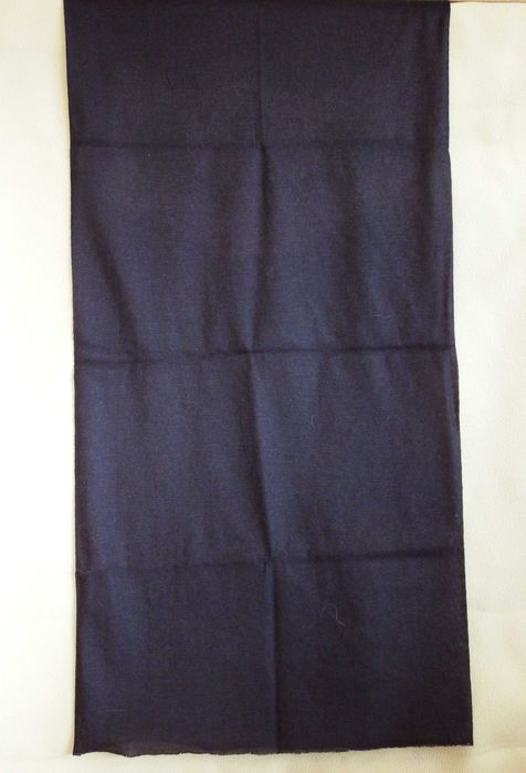 Многофункционално черно шалче