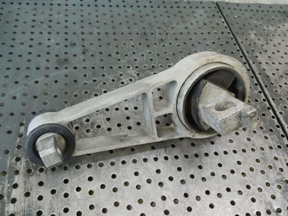 suport motor  939a3000 2.4 jtd alfa romeo 159