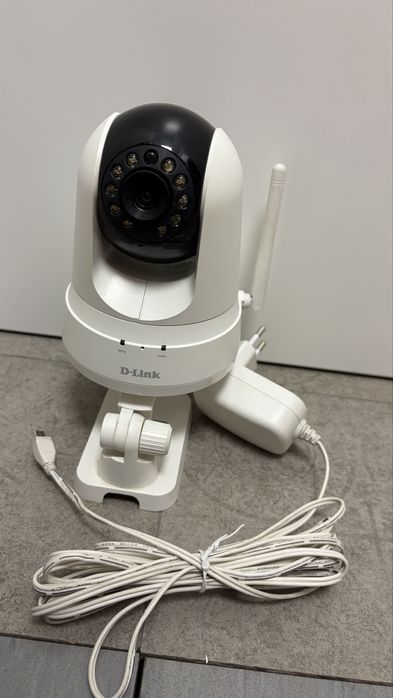 PTZ Камера D-link DCS-5000L Wi-Fi