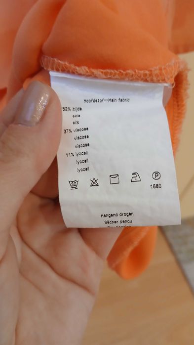 Bluza dama 52% matase,  mas 42