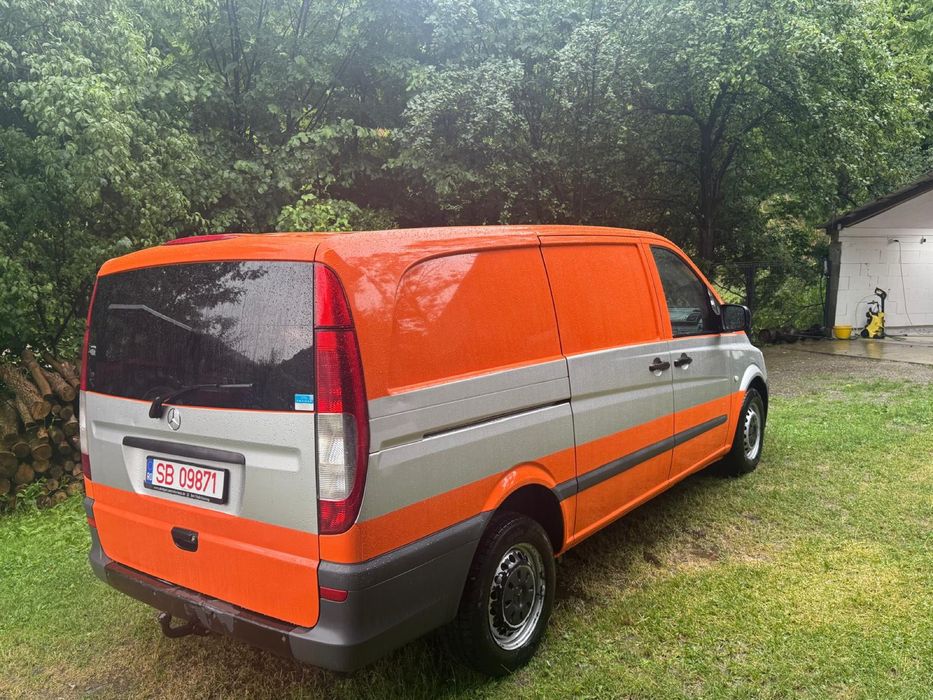 Vând Mercedes vito diesel 22  176 cp