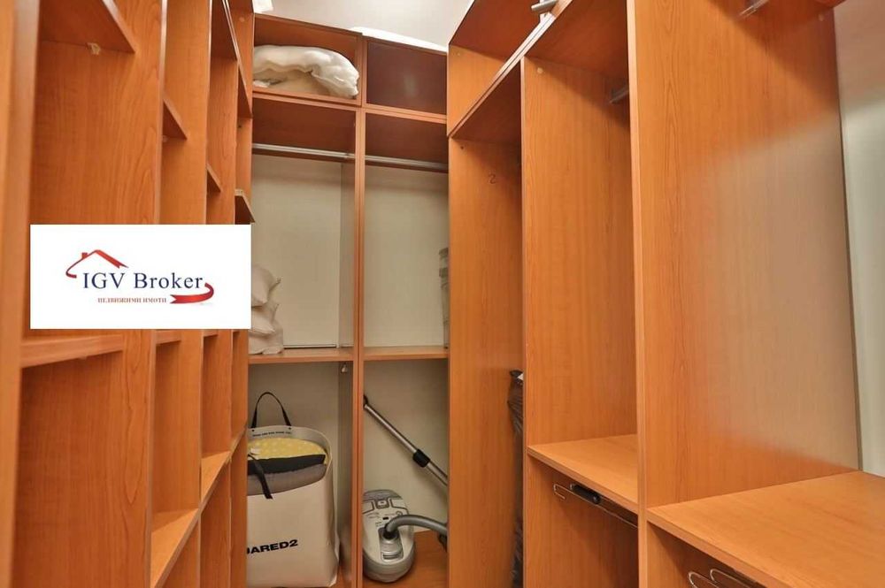 Тристаен апартамент в кв Витоша