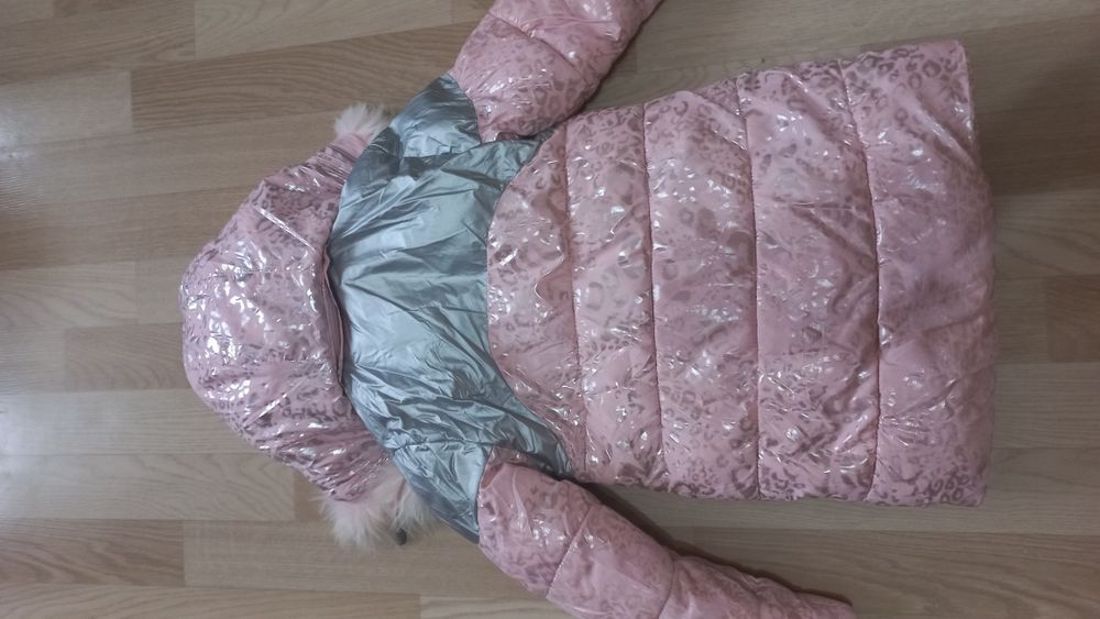 Продам зимнюю куртку