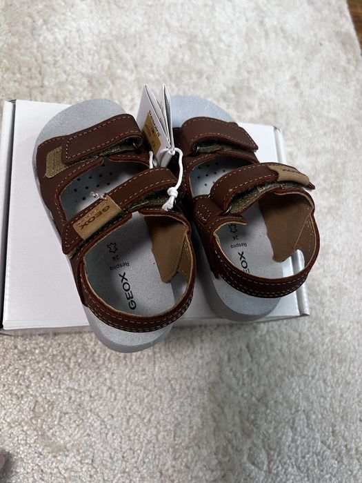 Sandale Geox din piele - 24