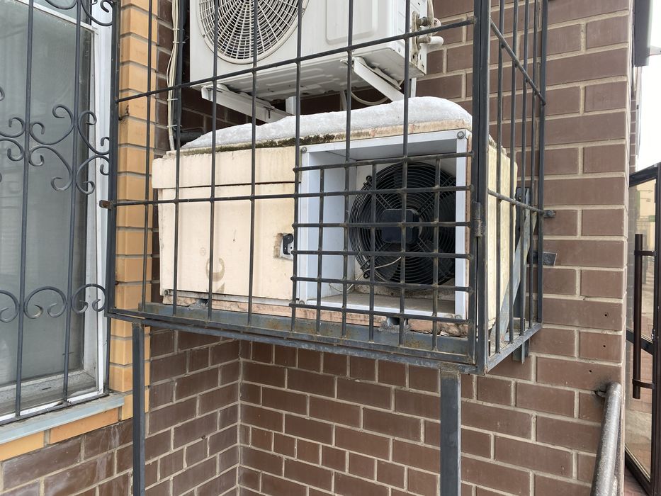 Продам морозильную камеру