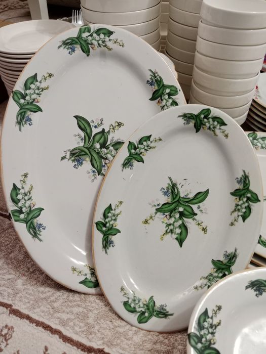 Продаются тарелки разные