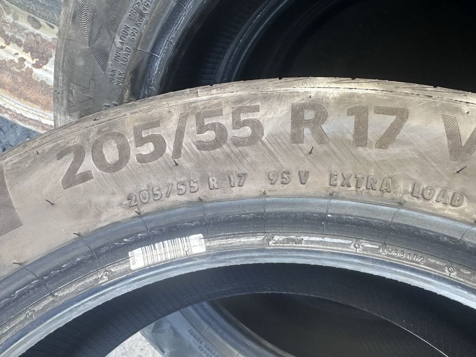 Летни гуми Continental 205/55/17 dot3422 - 6мм