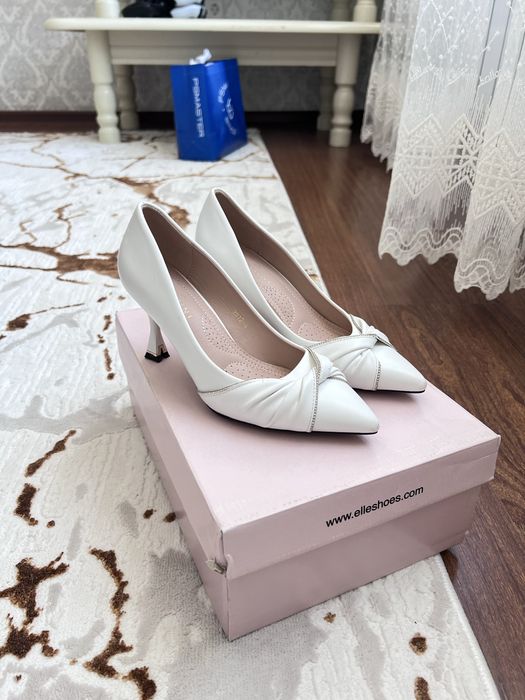 Женские туфли классика