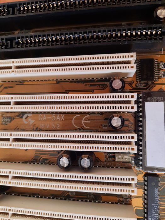 Placa Super soket7 Gigabyte GA-5AX rev 5.2 super rara