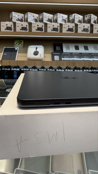 MacBook Air M4 15” 16/512GB Полный Комплект 10 Циклов