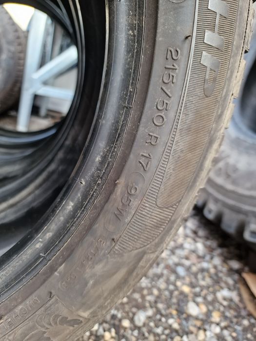Anvelope 215/50R17 marca Michelin, DOT 2017 , 7 mm