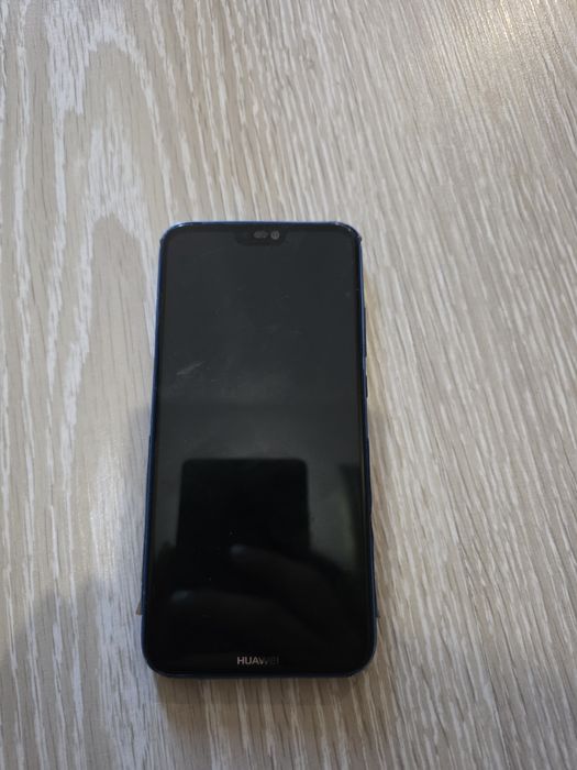 продам Huawei P20 lite