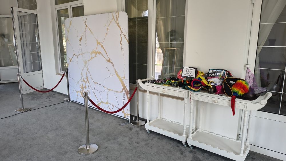 Oglinda Magica pentru Evenimentul Tau #photobooth / cabina foto