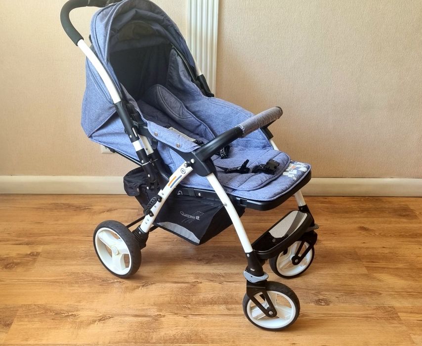 Коляска Adamex Quatro Monza