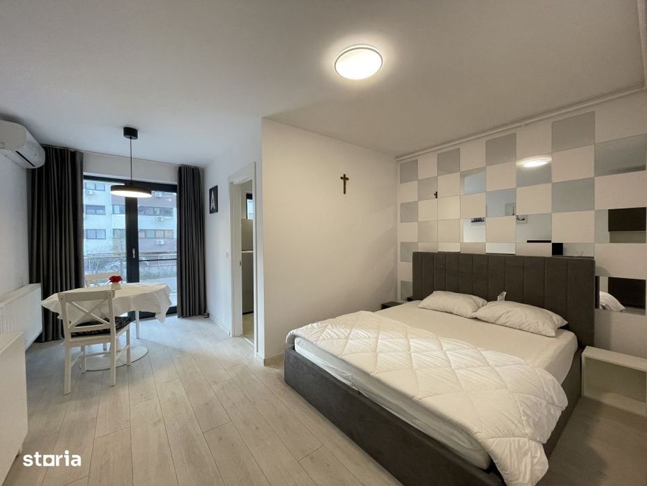 Garsoniera, 30mp, 9mp terasa, cetrala proprie, metrou, Hils Brauner