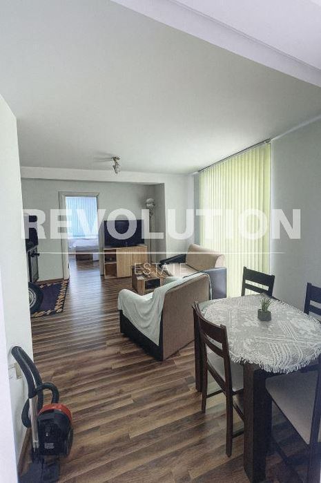 Дава се под наем Двустаен апартамент в Варна, Победа - 55 кв.м за 450 € - Снимка #1