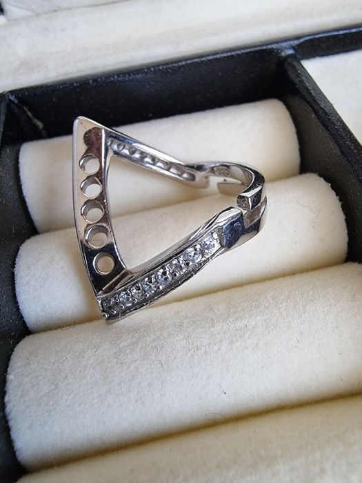 Ефектни пръстени и обеци от алпака