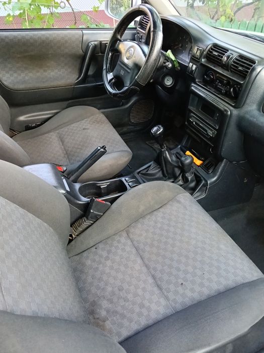 Vând Opel Frontera B