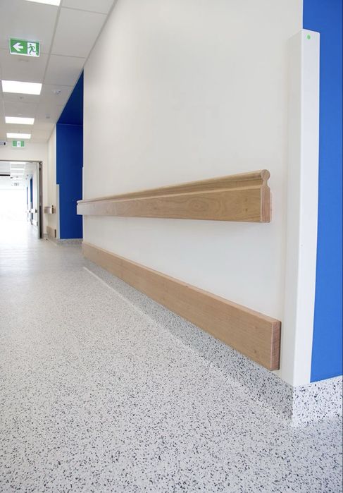 Эпоксидный наливной пол 5.5$