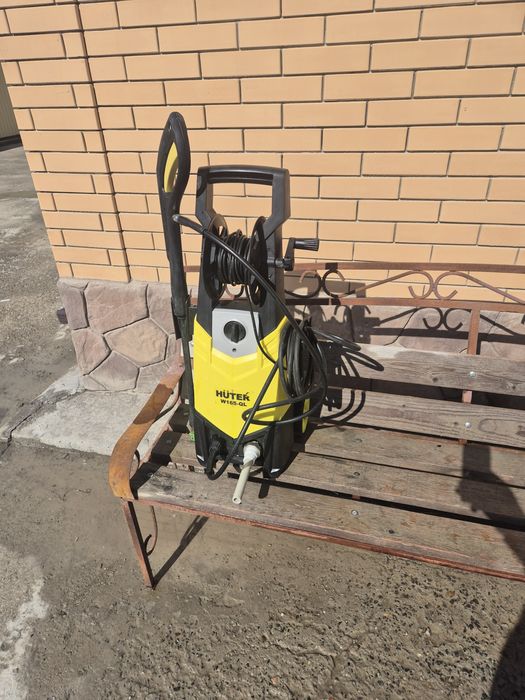 Аппарат для мойки автомобилей