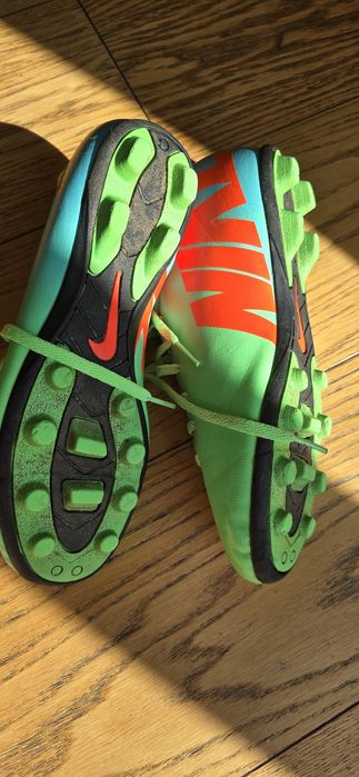 Ghete fotbal NIKE Mercurial