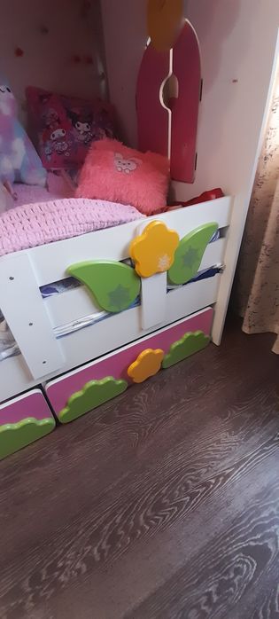Продам детскую кровать